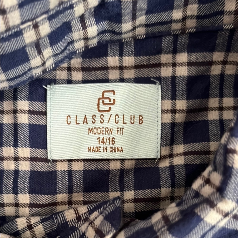 Class Club Blue and White Casual Button Down Shirt - Picture 2 of 8